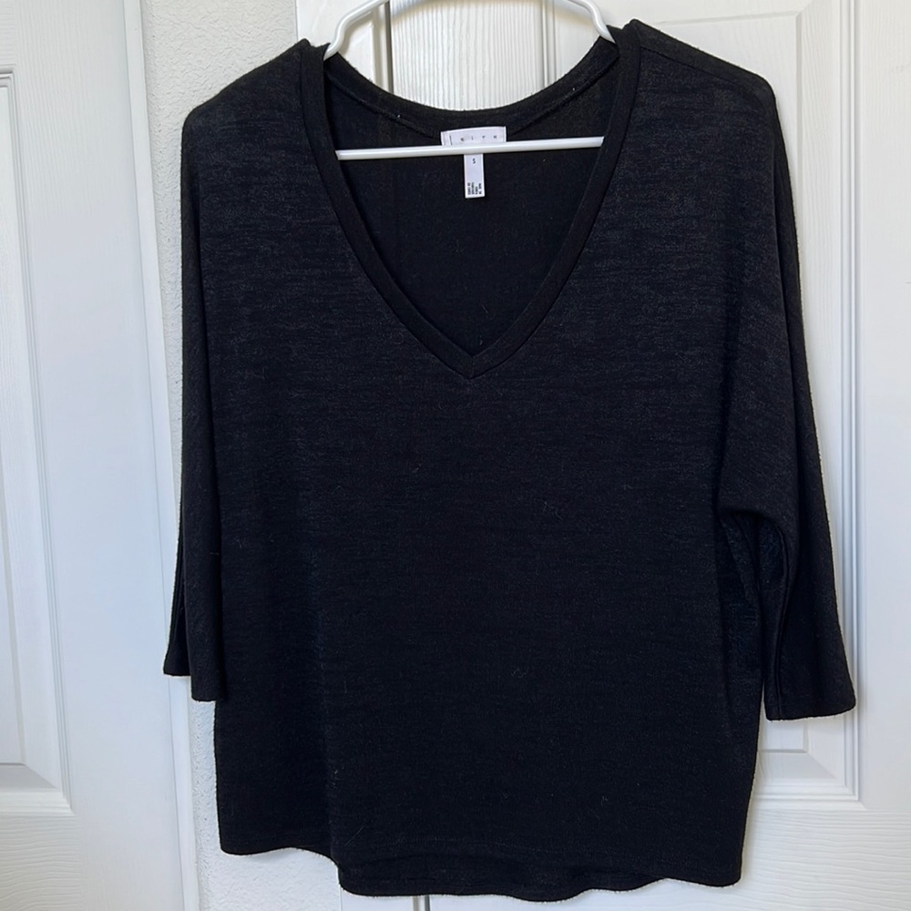 Leith 3/4 length sleeve sweater